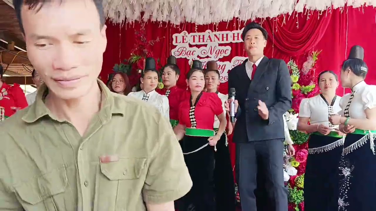 Hát thái xúm êm pả ải lúng tủa chùa sé chăn hênh Po me tỏn Đé nớ