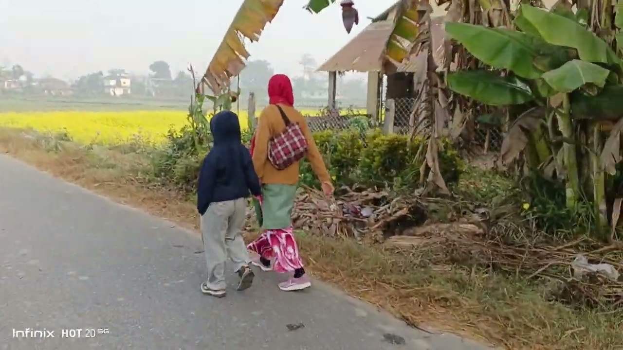 Ghar Dekhi Narayanghat Bajar. Jadai garda