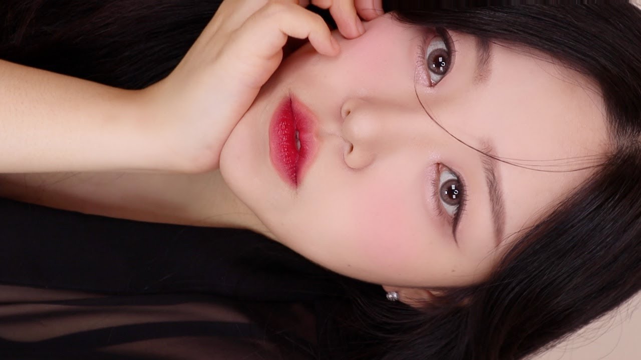 롬앤 신상 피오니 누드 가든으로 해 본 쿨톤메이크업💜(말린 스트로베리 팔레트 비교 리뷰✨)