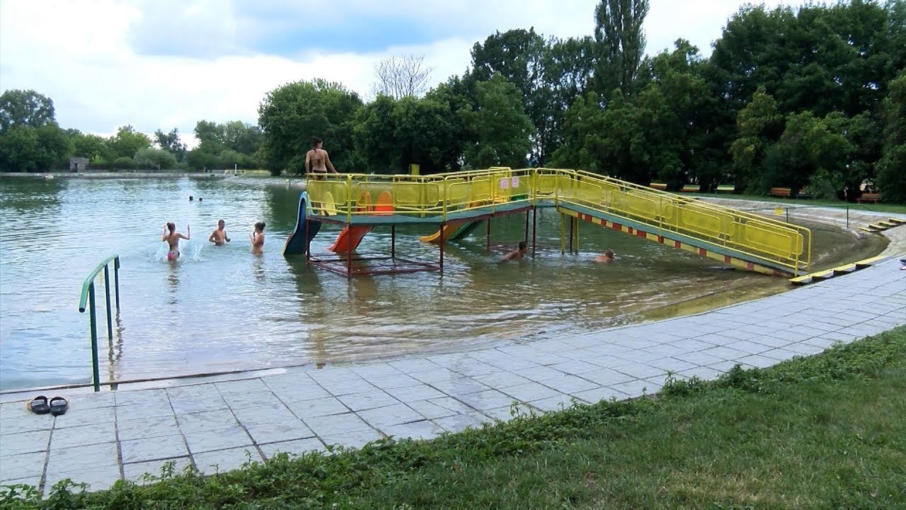 Hogyan tovább tornaljai strandfürdő? - Parázs vita a fürdő fejlesztéséről