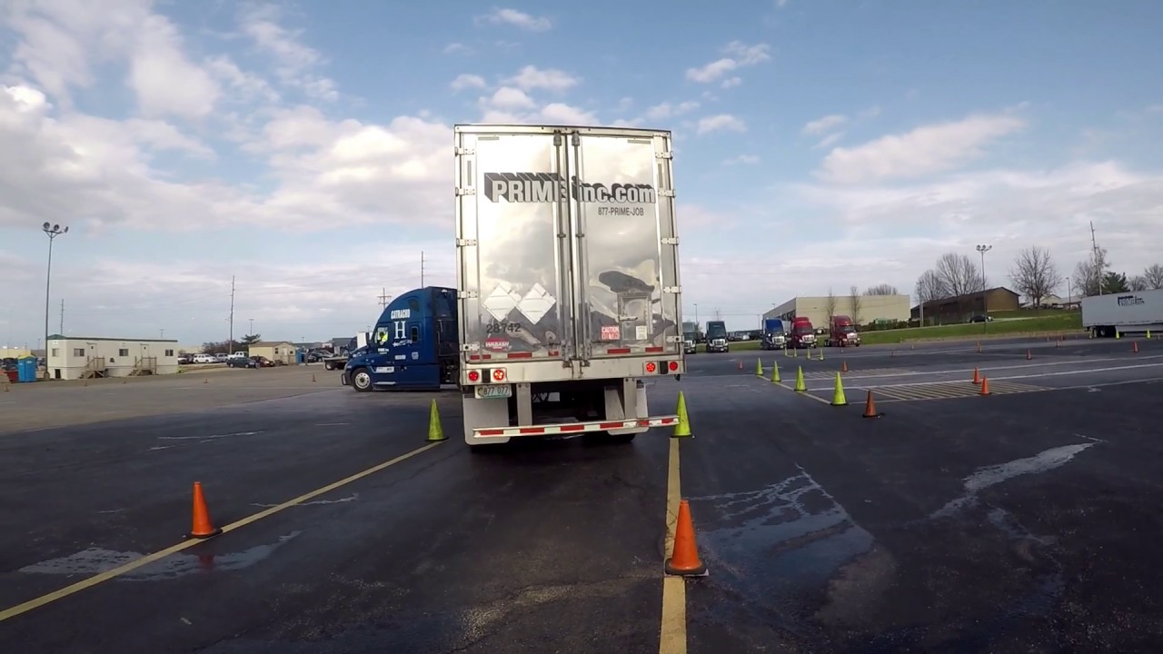 Truck Driving Student - Day before Test - ALLEY DOCK
