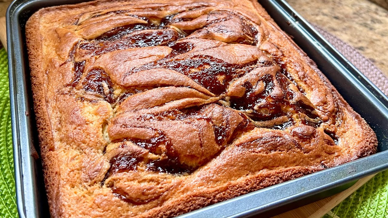 UM DOS MELHORES BOLOS QUE JÁ FIZ! DERRETE NA BOCA ESSE BOLO DE IOGURTE QUE JÁ SAI RECHEADO