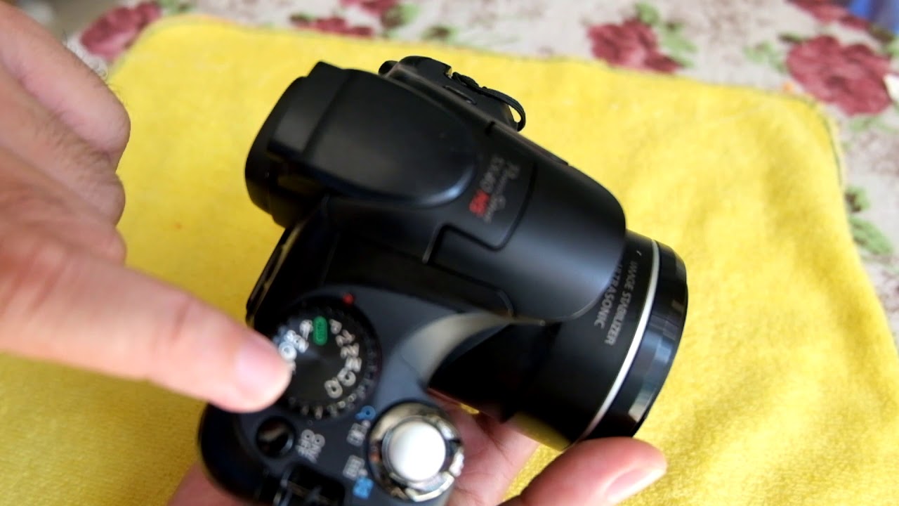 Canon SX40 HS, siêu zoom 35X, Full HD, màn hình 360 độ , made in Japan.