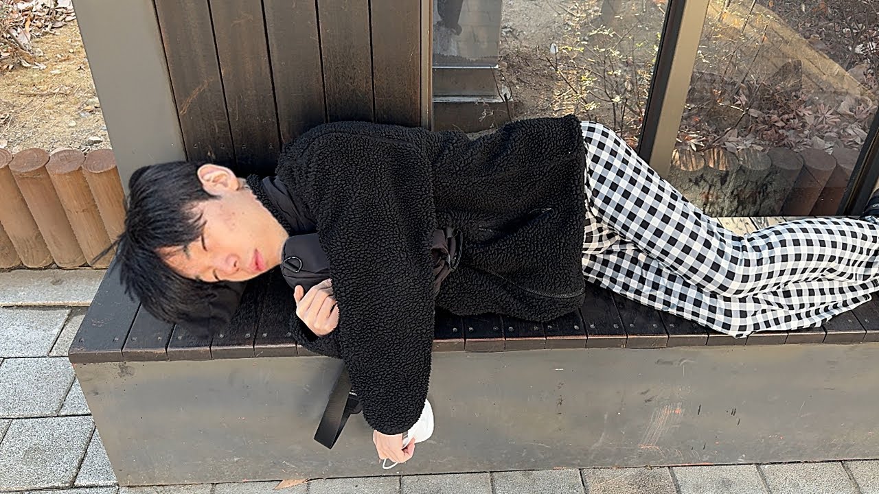 친구도 집도 다잃은 동생 브이로그