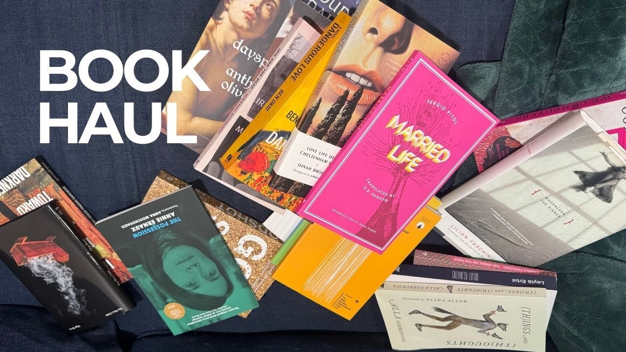 My last book haul from 2025 with lots of amazing indie publishers | Book Haul