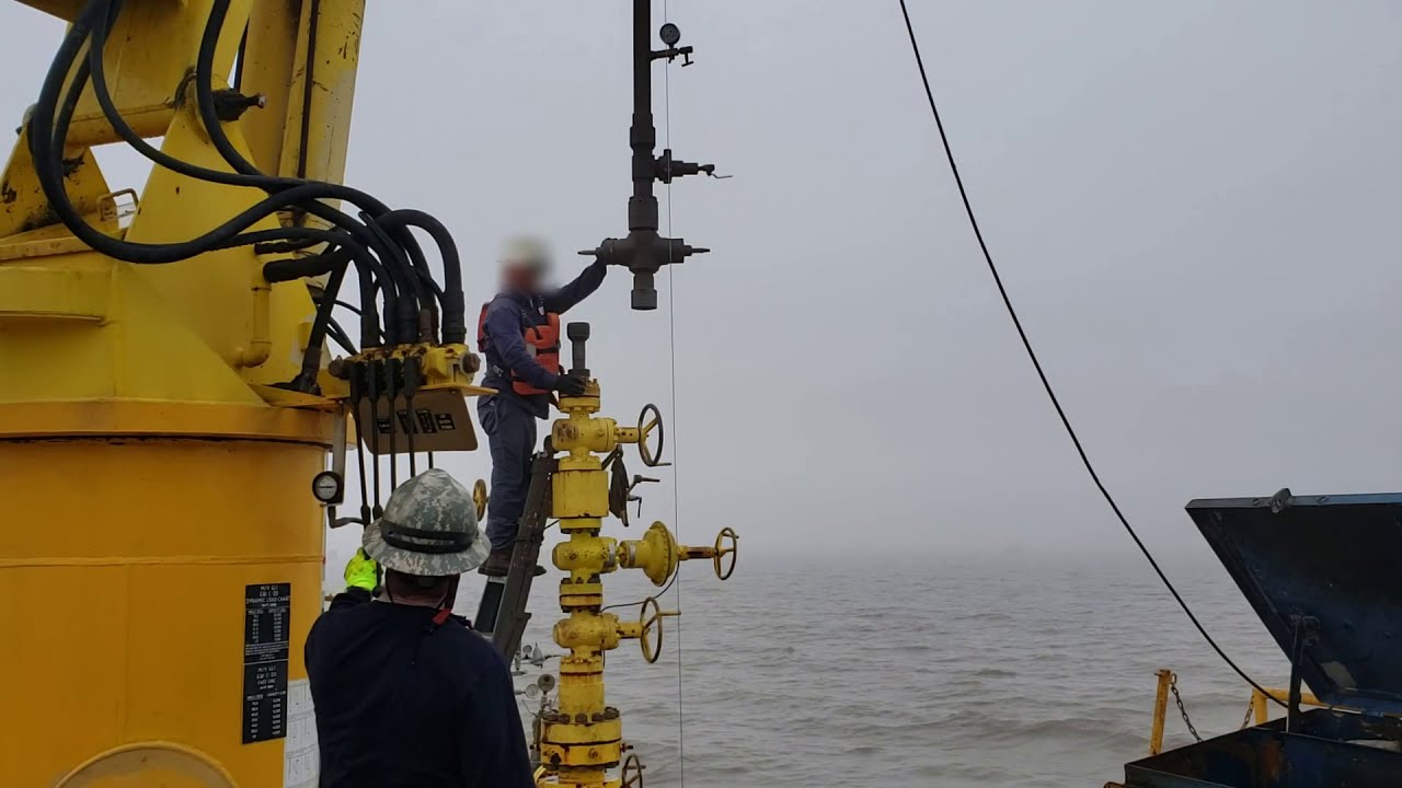 MFCs Going in Offshore Well (Wireline)
