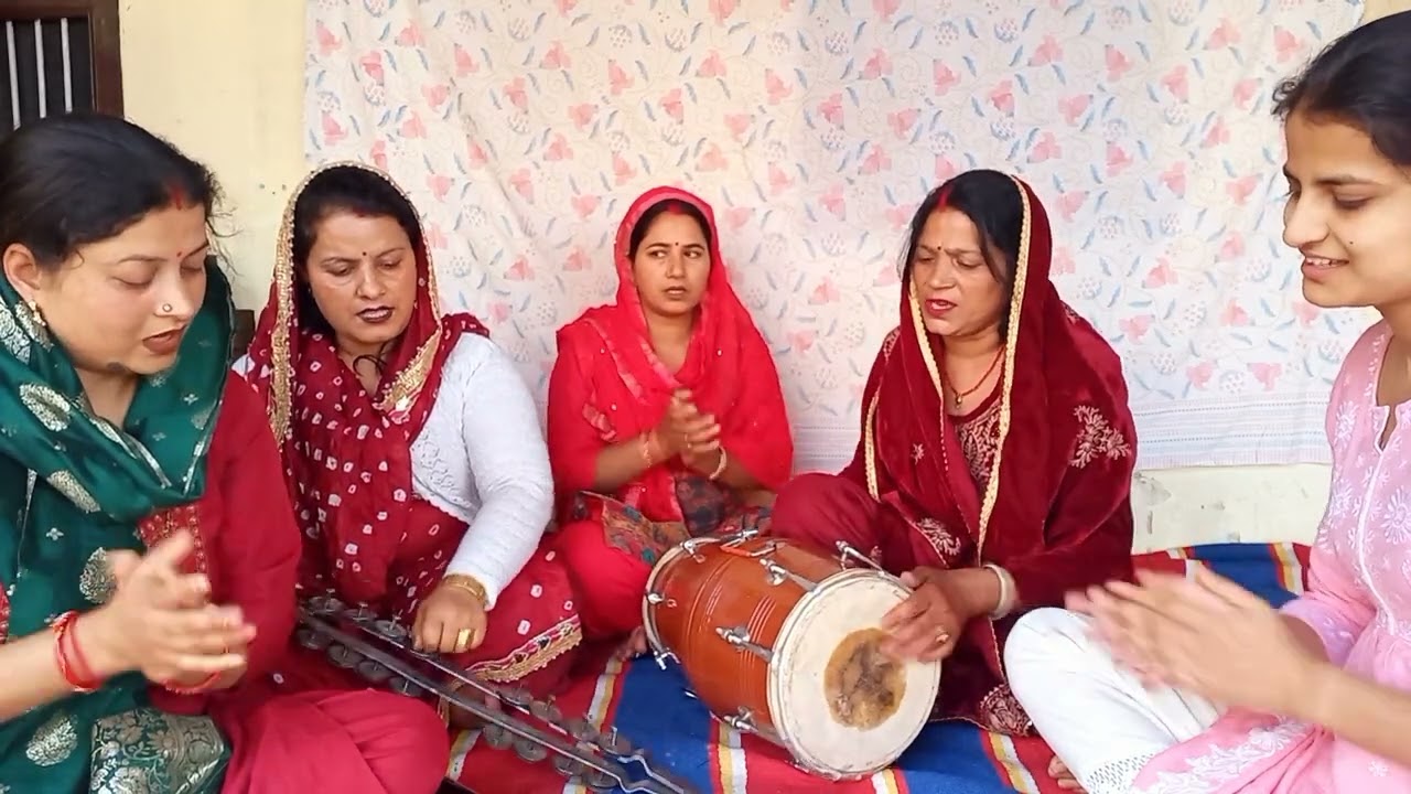 रेलगडिये  हो मोइये  रेलगडिये चल कट्डे जो जाना बलिये (navratra special सभी को नवरात्रो की शुभ कामनाएं