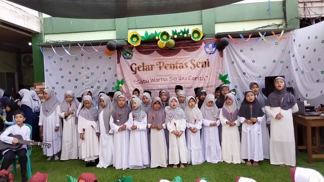 AYAH IBU SDIT AHKLAK MULIA 04