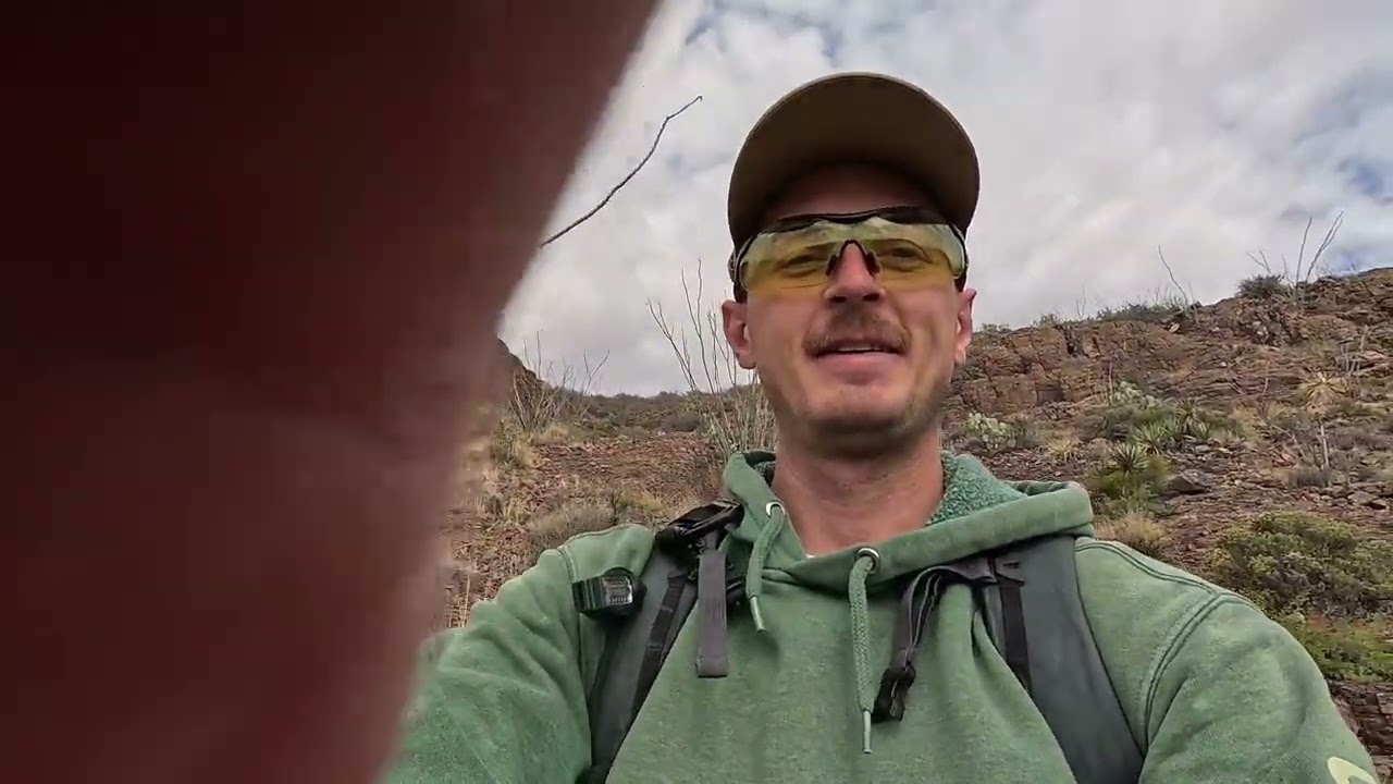 Hunting for Fire Agates in the Black Hills Part 2 (Safford AZ)