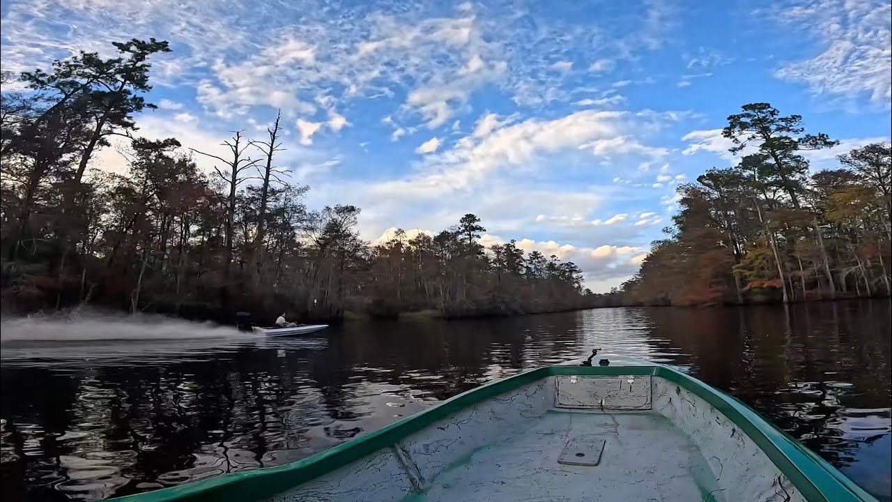 River Ride with a Fast homemade tunnel hull boat in my Fastcraft XR14