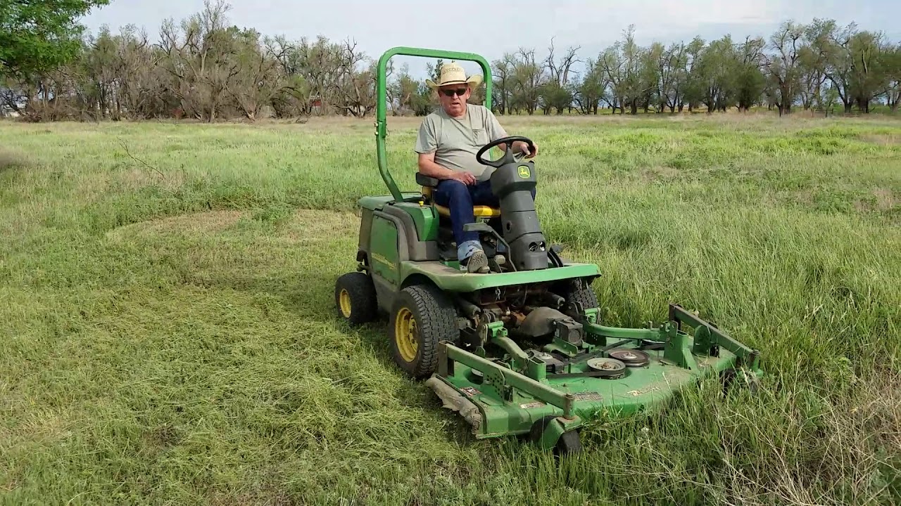 2004 John Deere 1435 Series II diesel engine 72 inch commercial mower