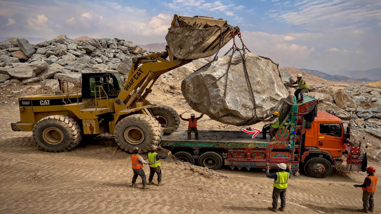 &ldquo;Insane Mountain Marble Process | Huge Stone Truck Loading & Factory Work 🚛🔥💥&rdquo;