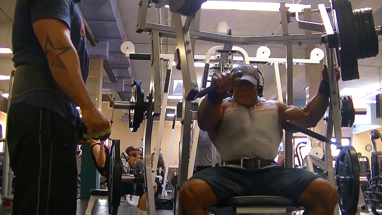 IFBB Pro David Henry- Motivation Ramping Up!
