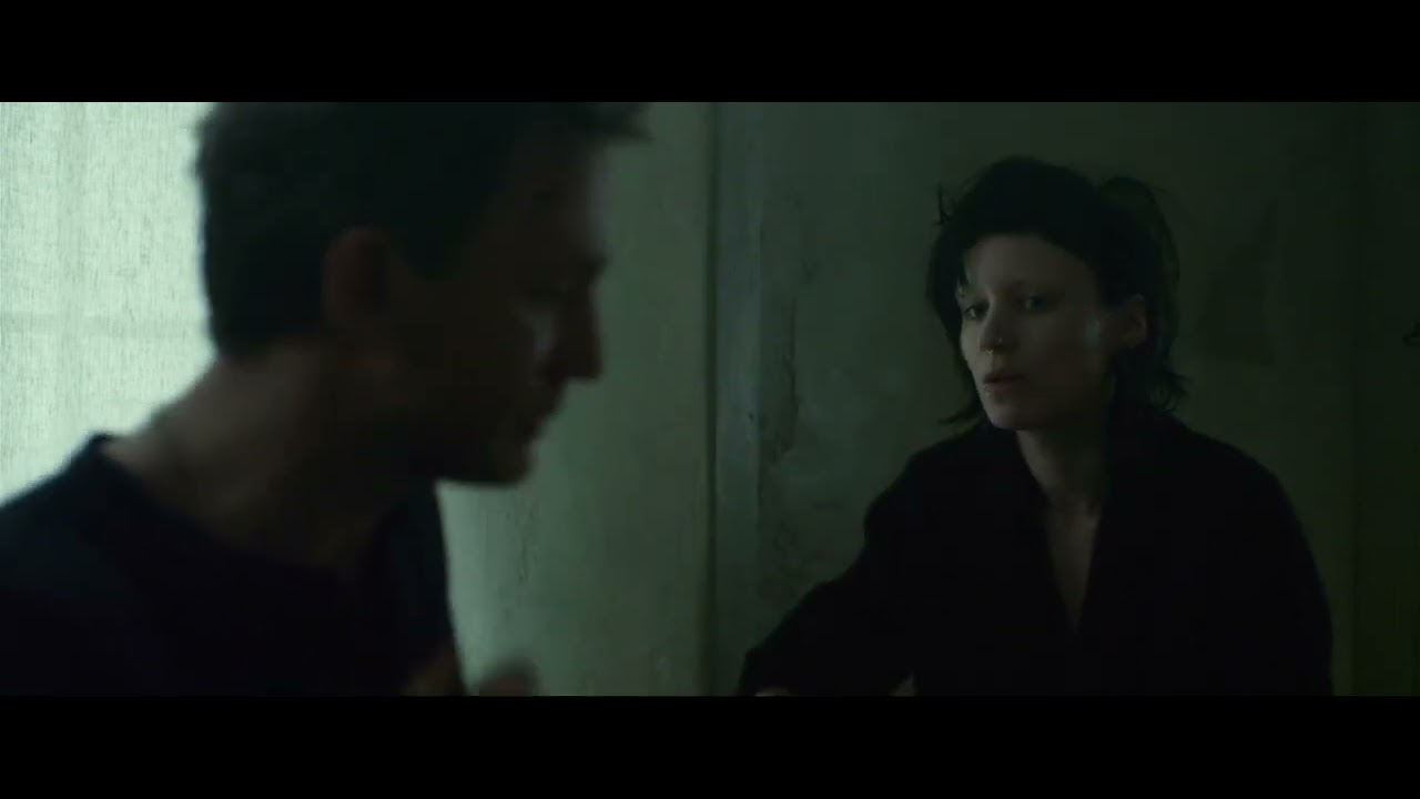 Rooney Mara,Daniel Craig  in The Girl with the Dragon Tattoo -  i like