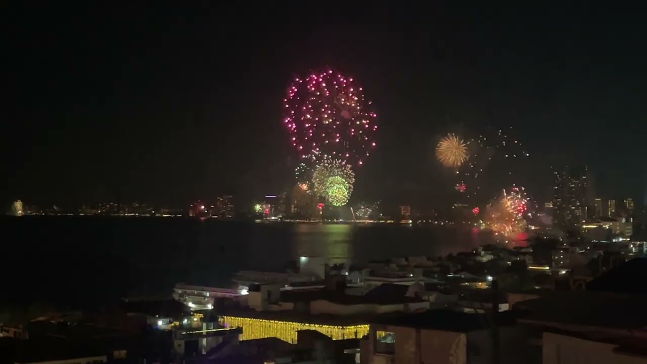 Puerto Vallarta New Year 2026 Fireworks 🎆 Mexican  Celebration