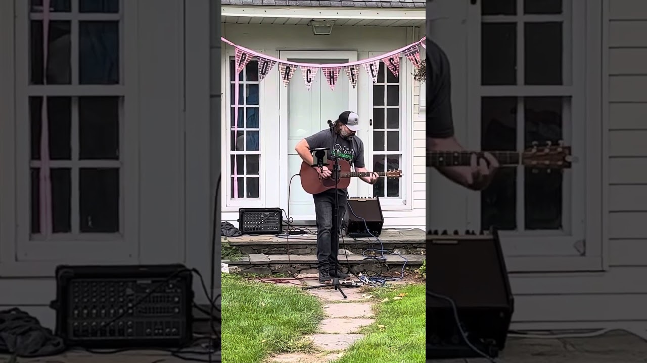 Rhinebeck Porchfest 2023. #loop #looppedal #hudsonvalley #livemusic #jamband #groove #jam #acoustic