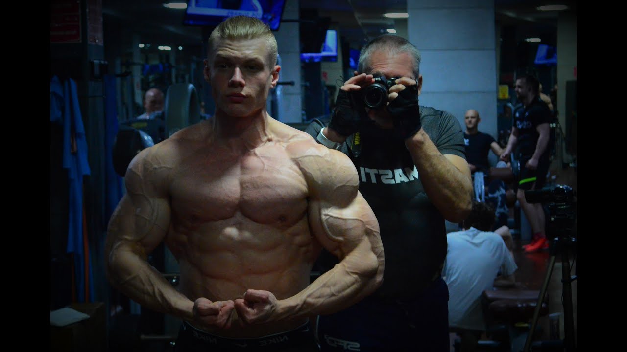 Maciej  Nabagło,trening na 2 tygodnie przed zawodami  w Atlantic Squash & Fitness Kraków 2023