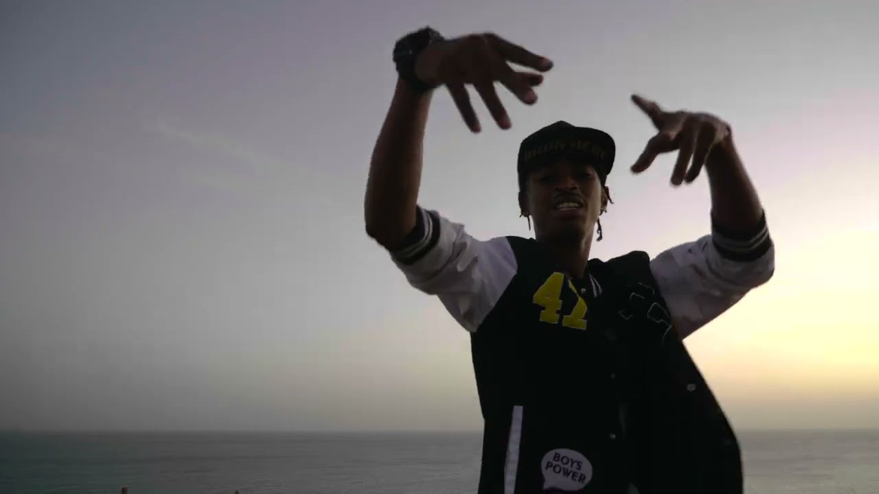 Carlos Pina - Mi So (Official Vídeo)