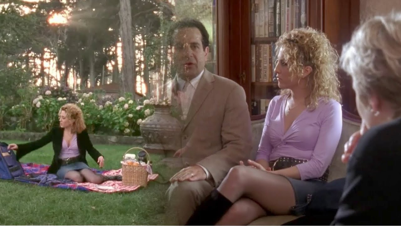 Bitty Schram wearing miniskirt, pantyhose & boots - Monk s02e15