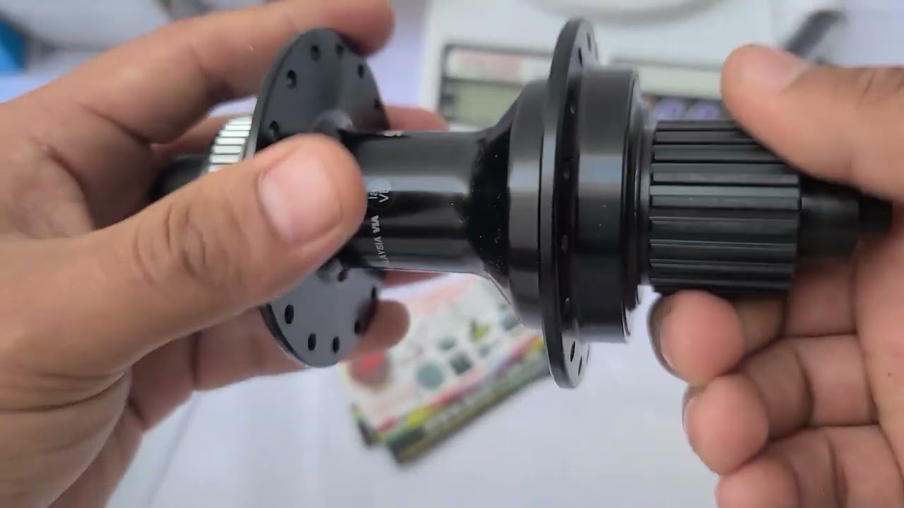 MAZA SHIMANO FH-MT401 TRASERO MICRO-SPLINE CENTER LOCK DISC 12V MTB 135MM QR PLUMILLAS | 32H