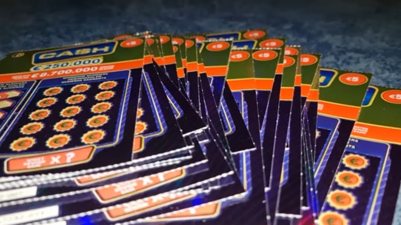 Grattage d'un carnet de CASH