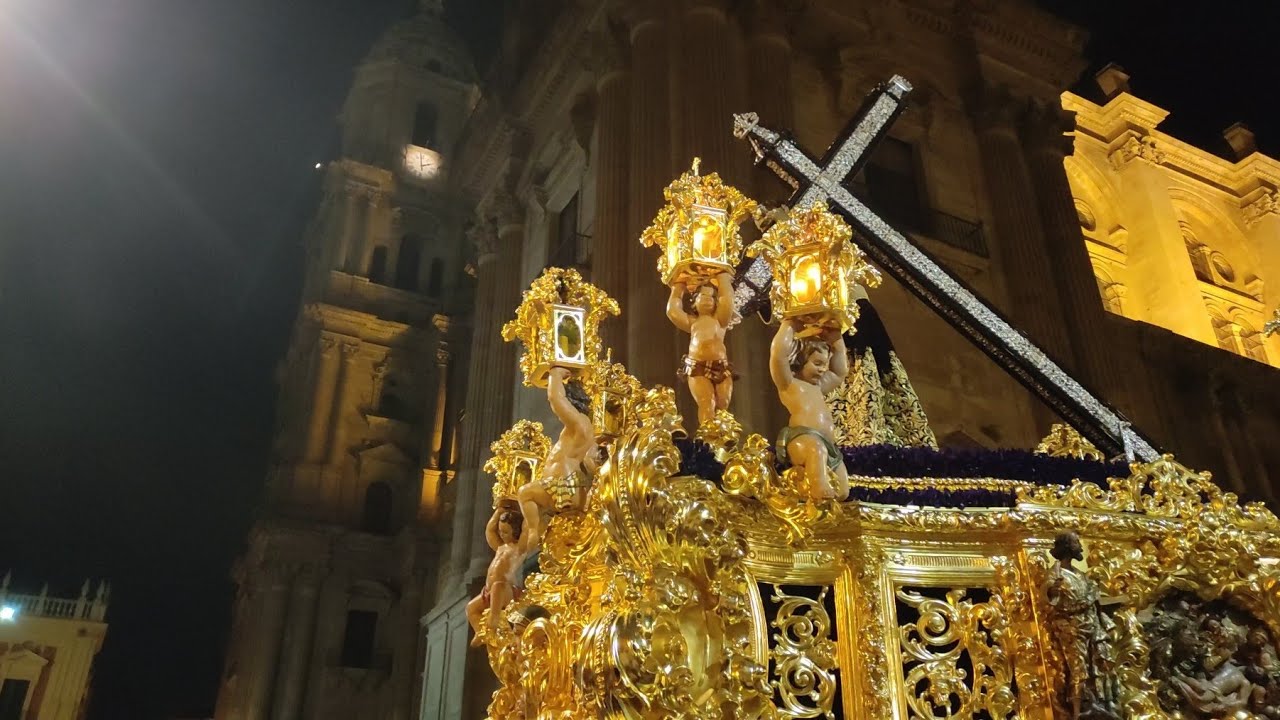 Nazareno del Paso y Esperanza - Semana Santa Málaga 2024 - Curva C/ Strachan