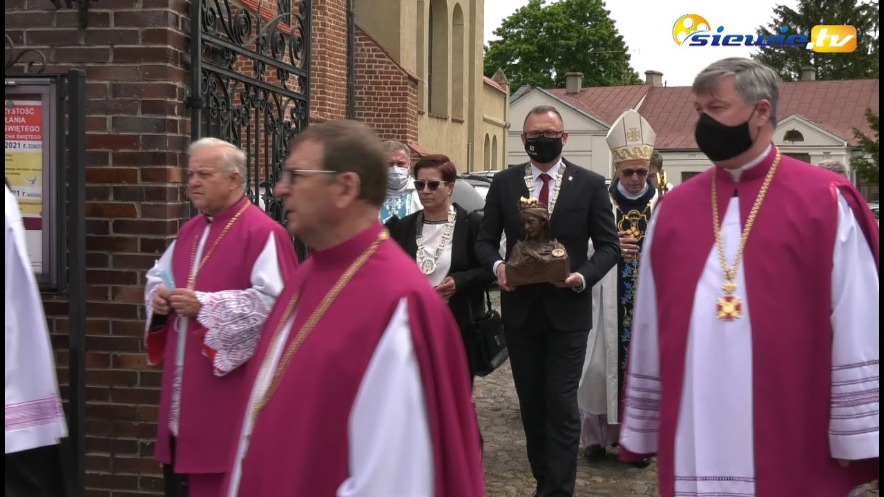 RELIKWIE ŚWIĘTEJ JADWIGI KRÓLOWEJ POLSKI  W BAZYLICE MNIEJSZEJ W SIERADZU - siewie.tv