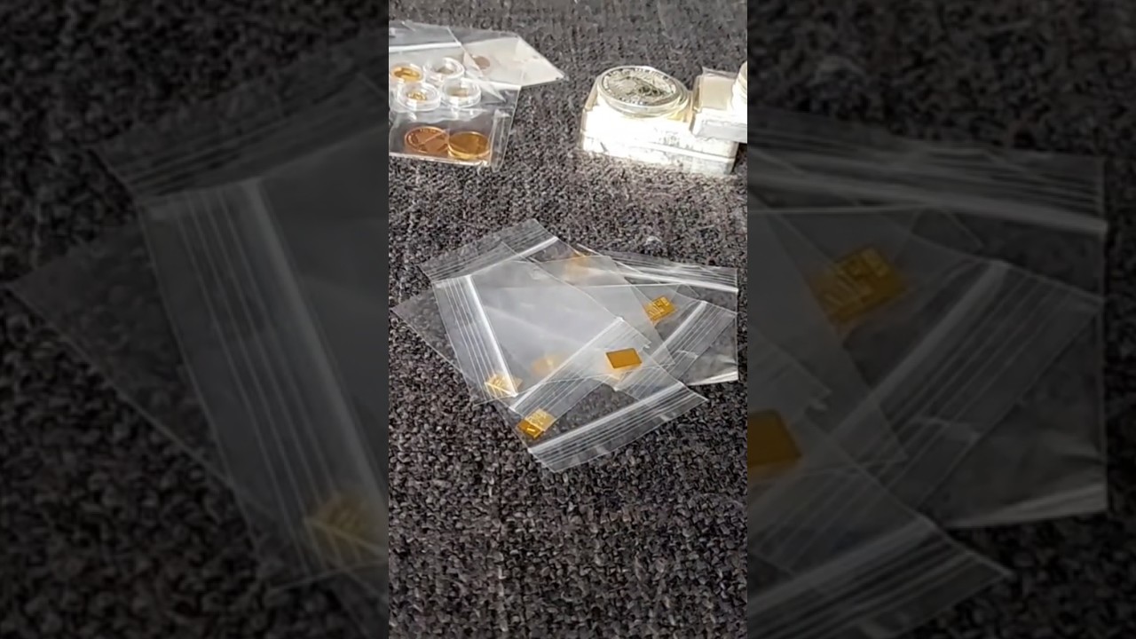 Stacking 1 gram gold! Finally got a full ounce in 1g gold! #gold #goldcoin #goldbar
