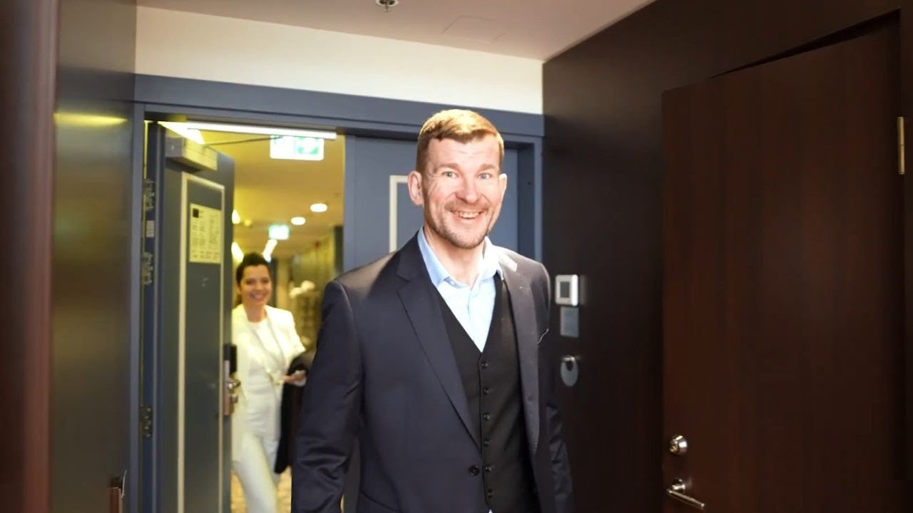 VIP MEEDIAKOOLITUS 02.02.25: Andero Keronen. Koolitajad Neeme Raud, Anu Saagim ja J&uuml;ri Muttika