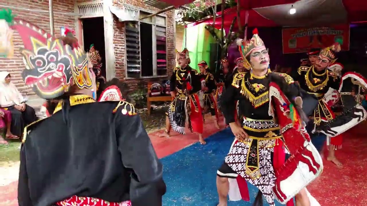 Ebeg Langen Turonggo Budoyo live dk.pesucen ds.semali kec.sempor kab.kebumen