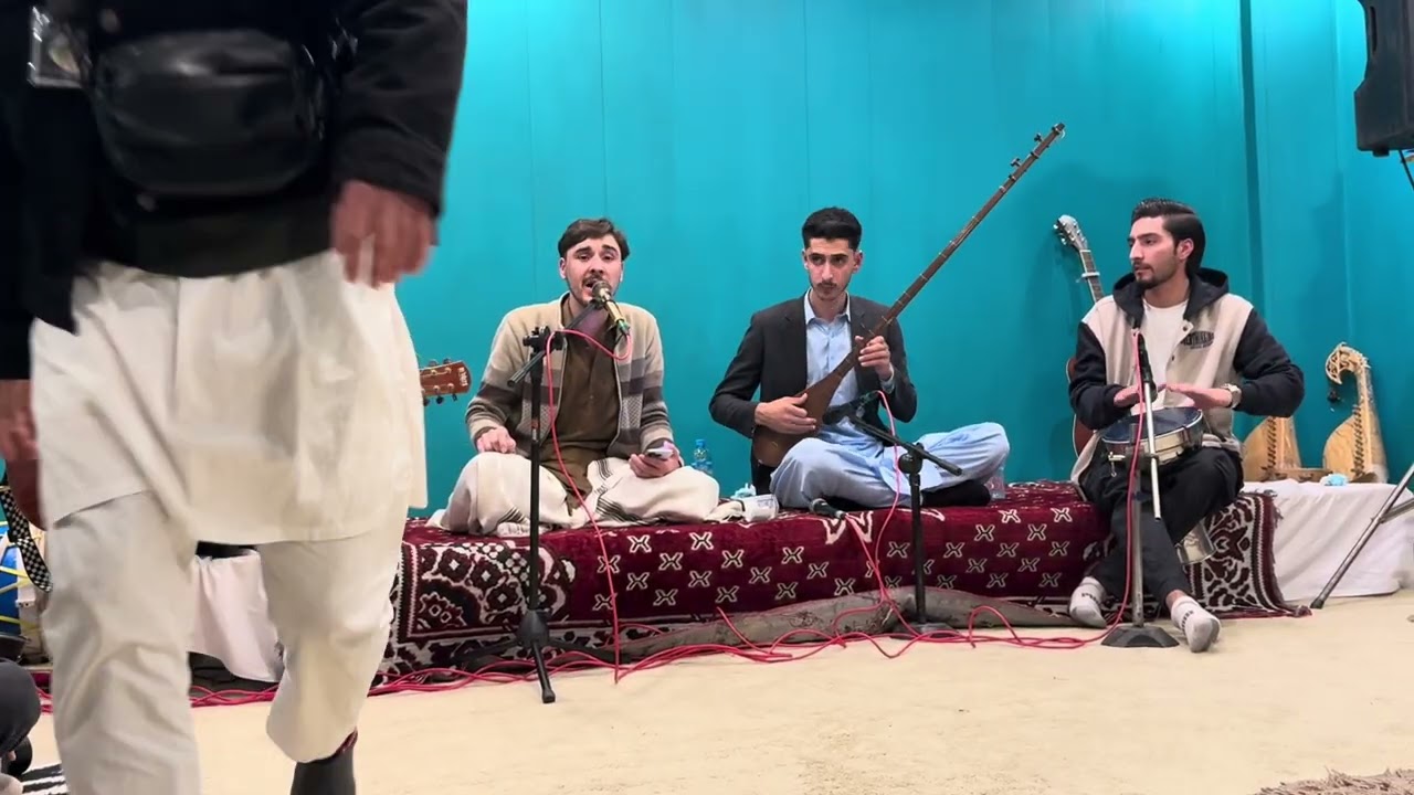 Khowar Song - Bazam e Khass - Rizwan Rizvi - Northern Band 
