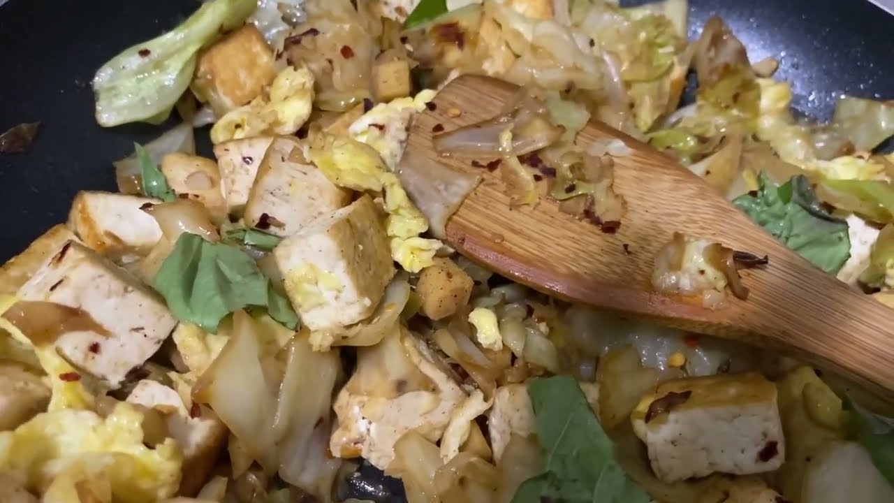 I'll Stir Fry You in My WOK...er, Skillet! - Cooking with Cap! (Tofu & Cabbage Stir-Fry With Basil)