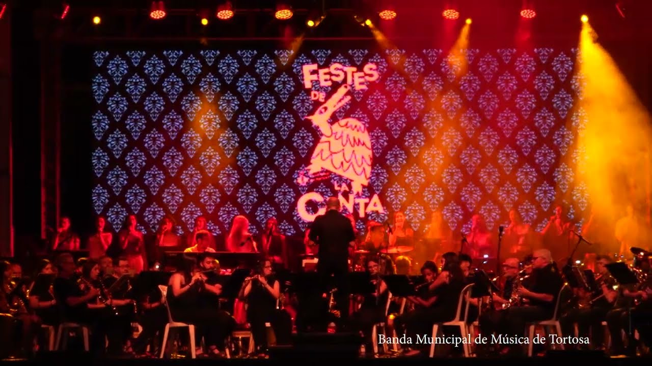 GIMME GIMME GIMME - Banda Municipal de Música de Tortosa + Cor LaBinota