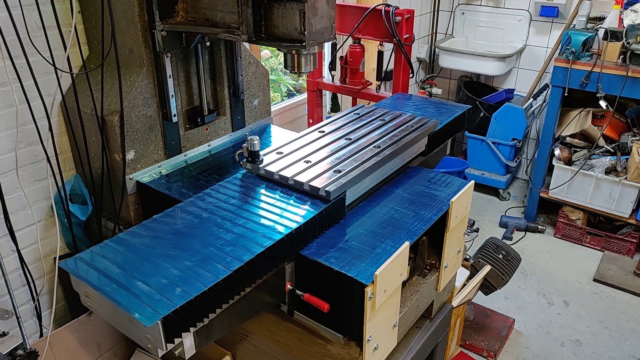 Way covers installed on Y and X axis