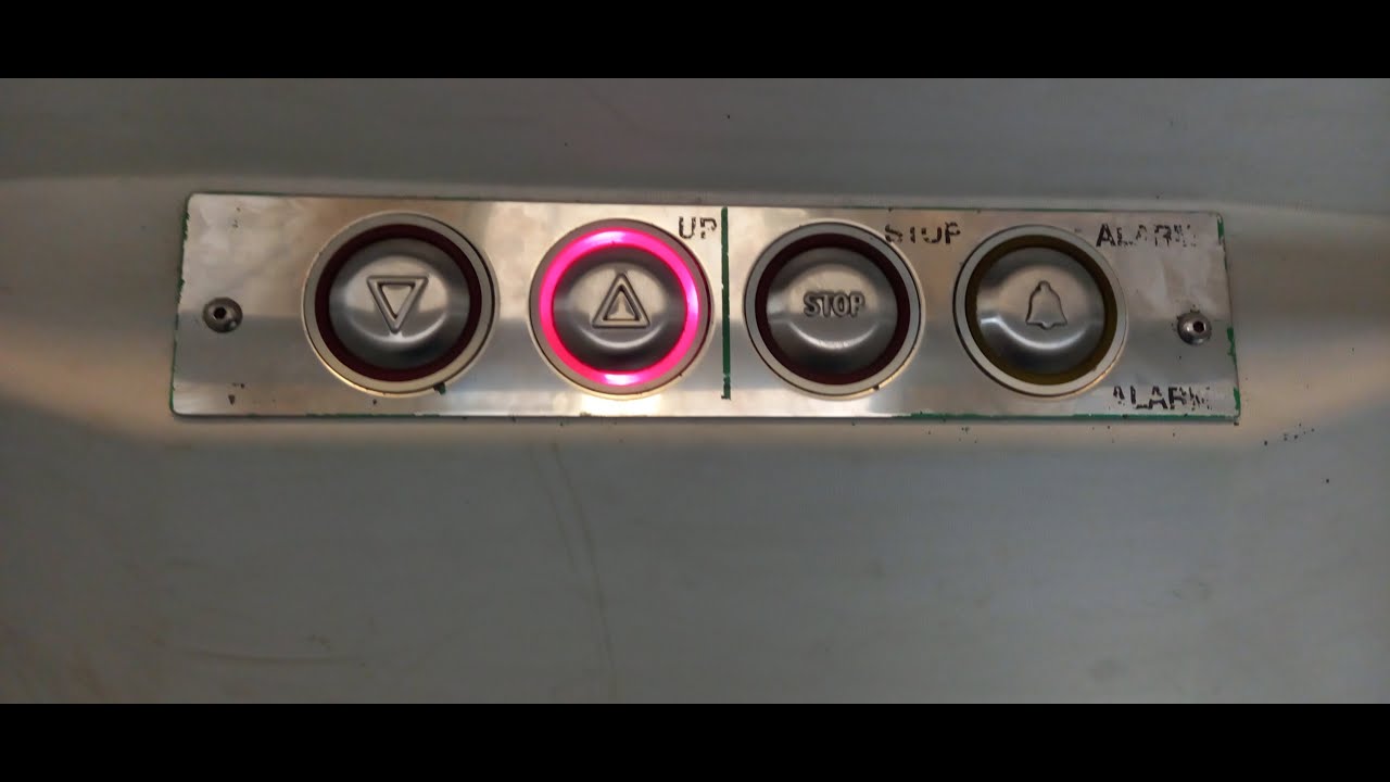 Scary Chimes!! Phoenix Platform lift at Halfords in Brislington