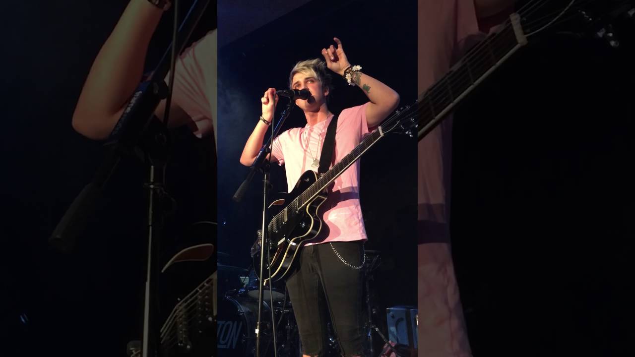 Dalton Rapattoni performing 