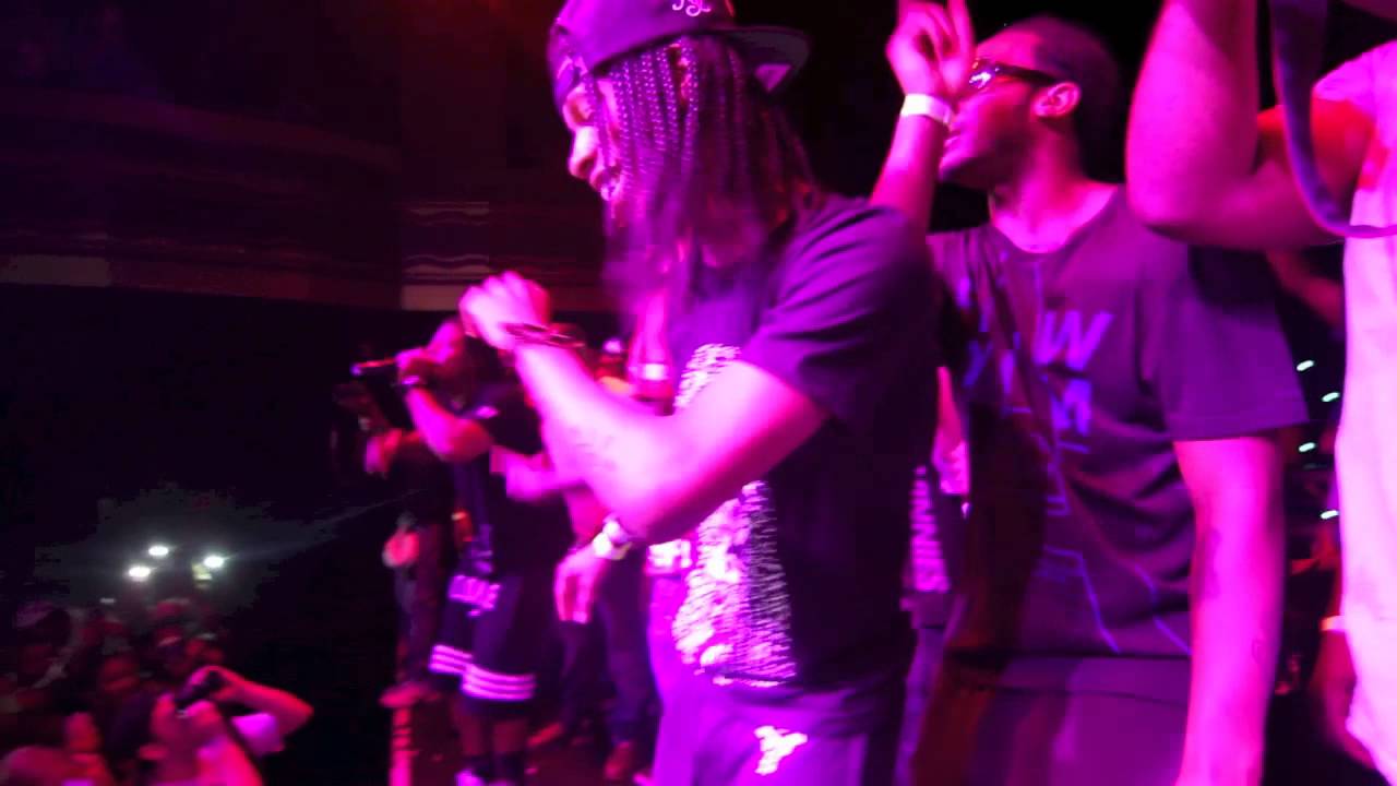 Rowdy Rebbel & Bobby Shmurda of GS9 Perform SHMONEY DANCE  at Webster Hall