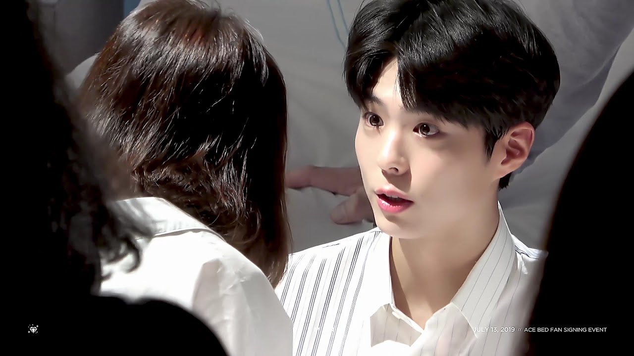 [4K] 190713 박보검 에이스침대 팬사인회 직캠 1 (ParkBoGum Ace Bed fan signing event)