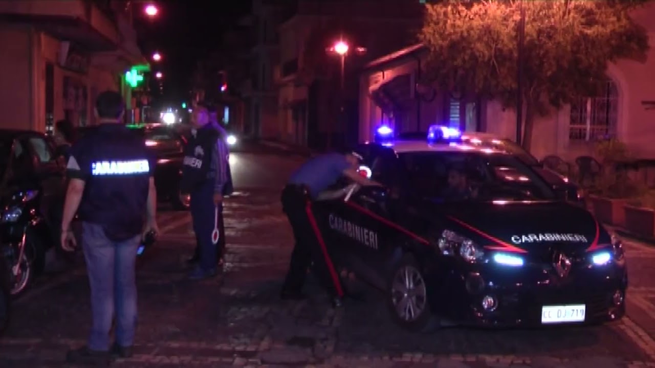CIRO' MARINA: SOSPESA ATTIVITA' DI UN LOCALE DI RISTORAZIONE
