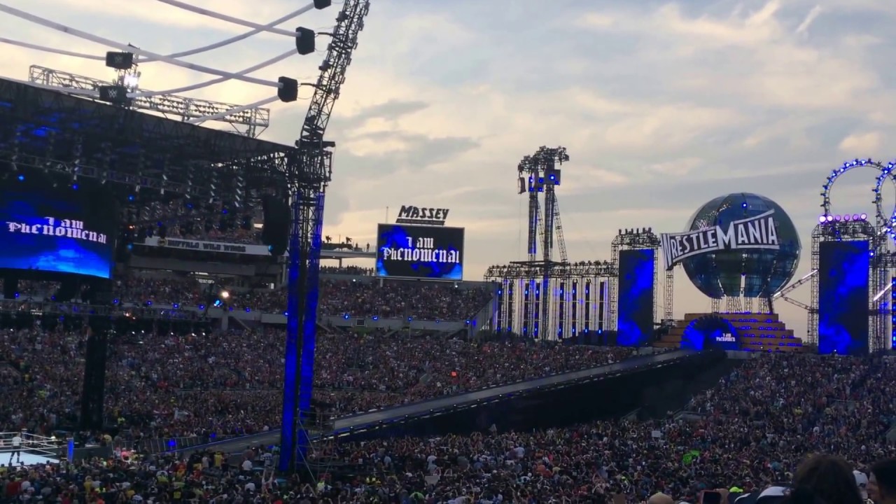AJ STYLES WRESTLEMANIA 33 LIVE ENTRANCE / AJ Styles entrada en WWE WrestleMania 33