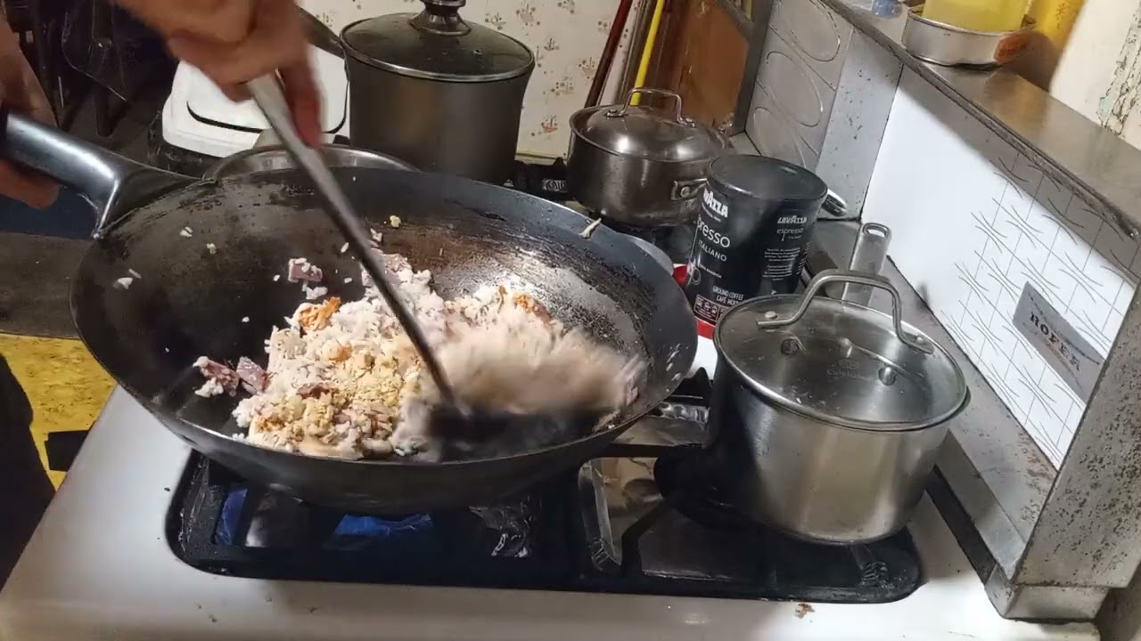 Comfort Fried Rice; Cantonese Special Fried Rice; with Shrimps+ChickenBreast Meat+Ham Fried Rice.