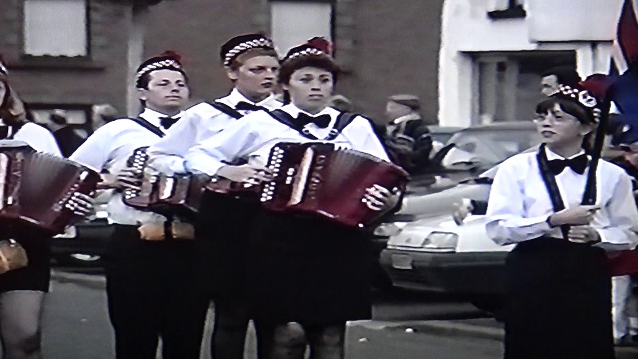 Innishrush Accordion Band @ Duke Of York Accordion 1998