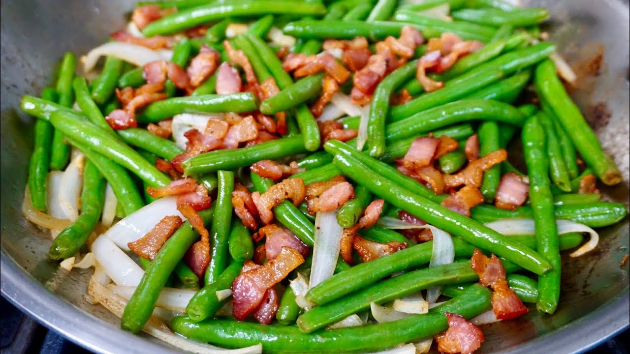 Ejotes con “bacon” salteados. Guarnición para navidad!