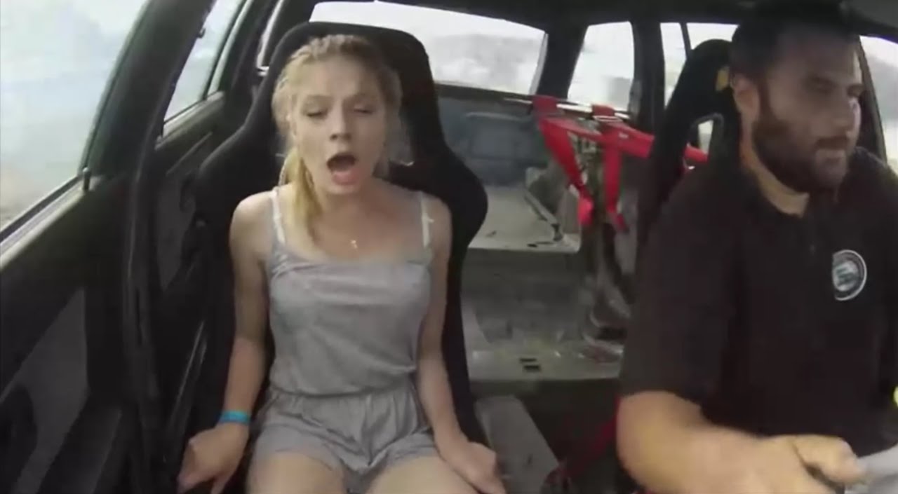 Daughters Reaction To Drifting With Her Father In A 900HP GTR [HD]