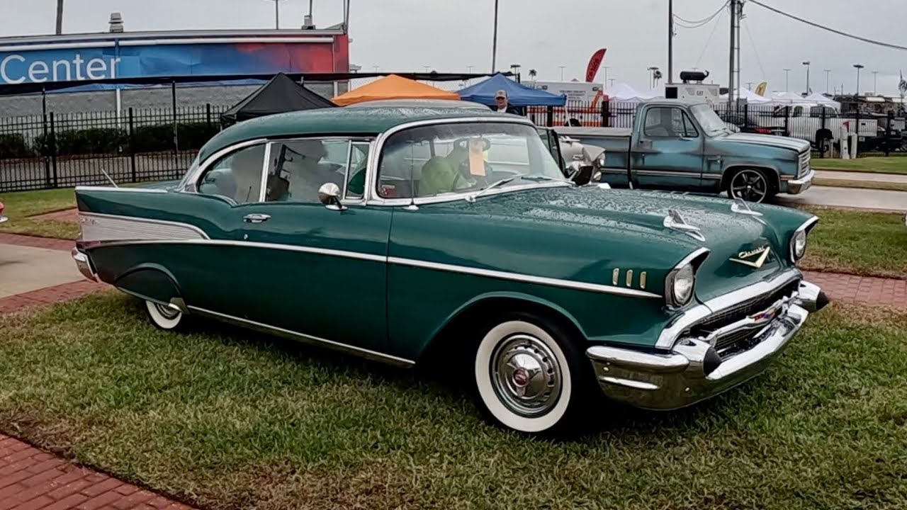 El mejor lugar para comprar un auto clásico en Florida! Así están los precios en Daytona Turkey Run