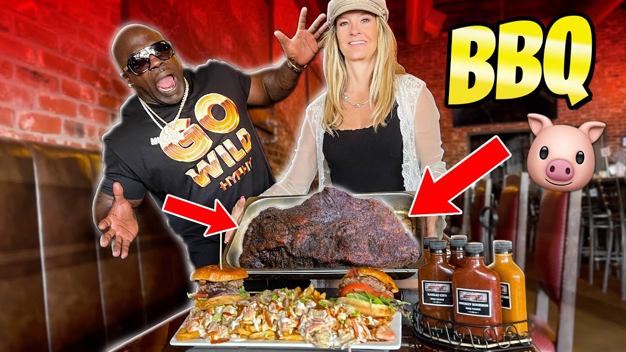 WORLD'S BEST BARBECUE | PEANUT BUTTER & JELLY HAMBURGER