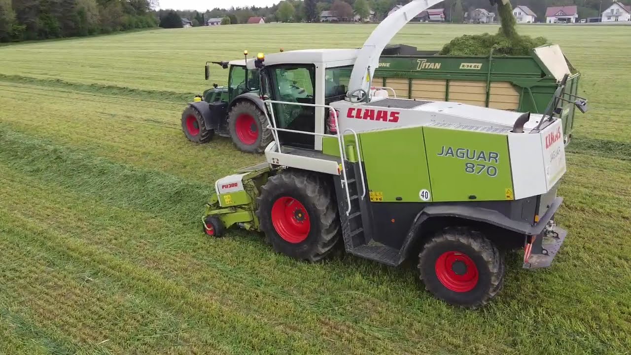 Grass silage/FENDT-CLAAS-STEYR/ Farm Bogovič