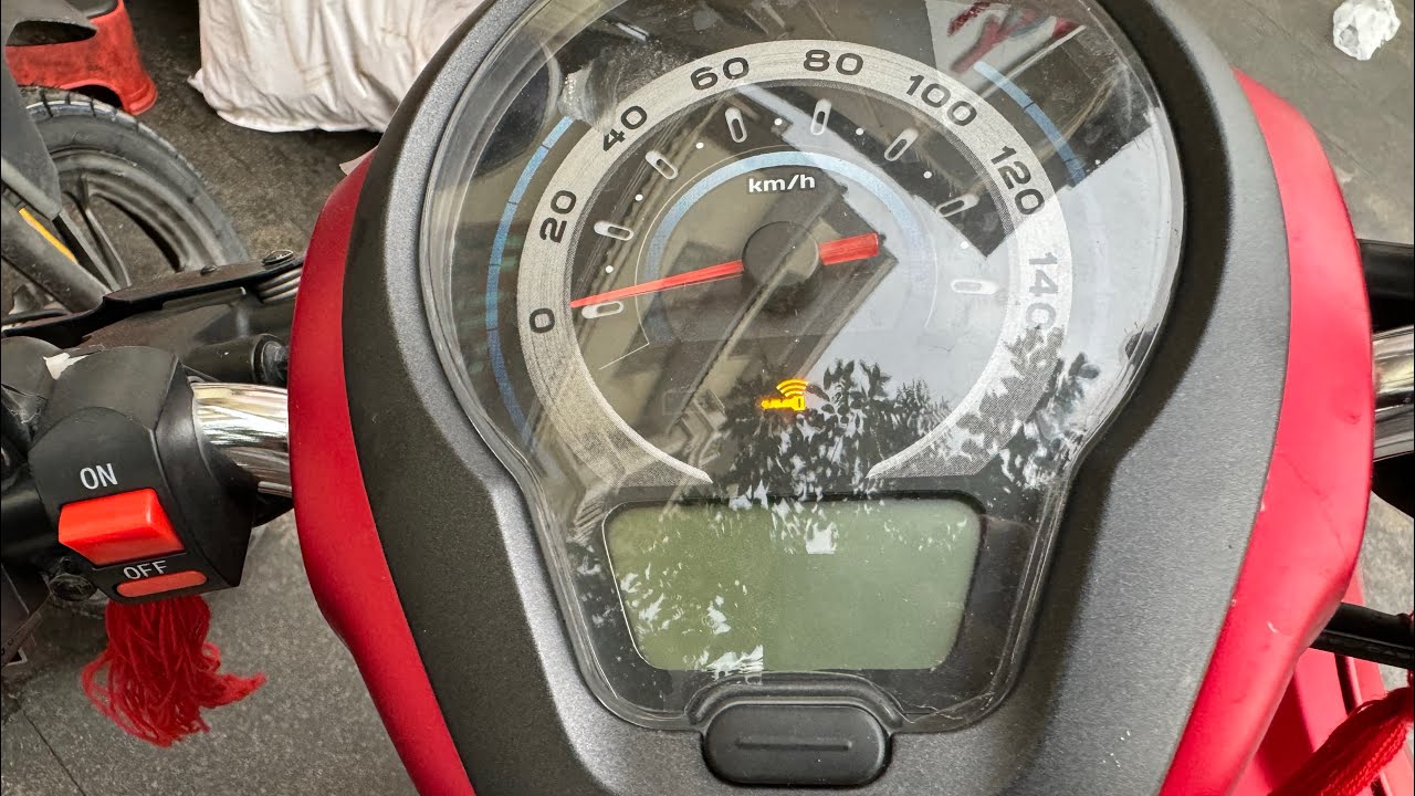 Scoopy Smart key បើកសោរអត់បាន