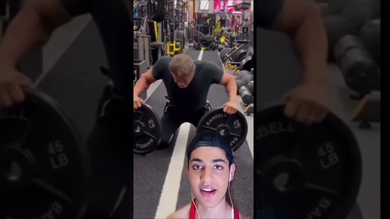 Is Sylvester Stallone using fake weights 🤔 #gym #fitness #weights #lift #creed #coaching