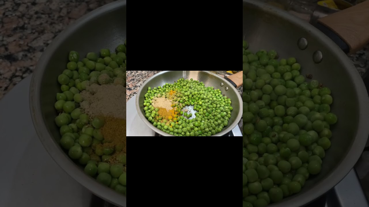 Palak matar kachori recipe, Indian tea time snacks crispy spinach and green peas kachori,